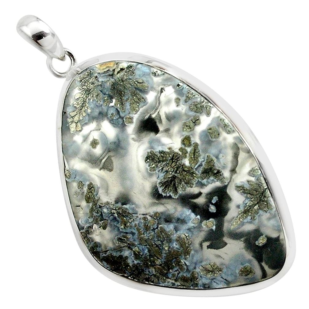 37.79cts natural white marcasite in quartz 925 sterling silver pendant p44051