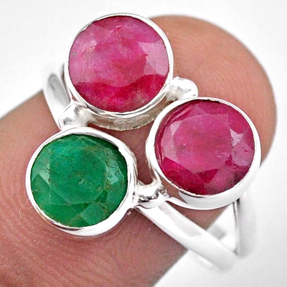 6.83cts 3 stone natural red ruby emerald round 925 silver ring size 8 u8670