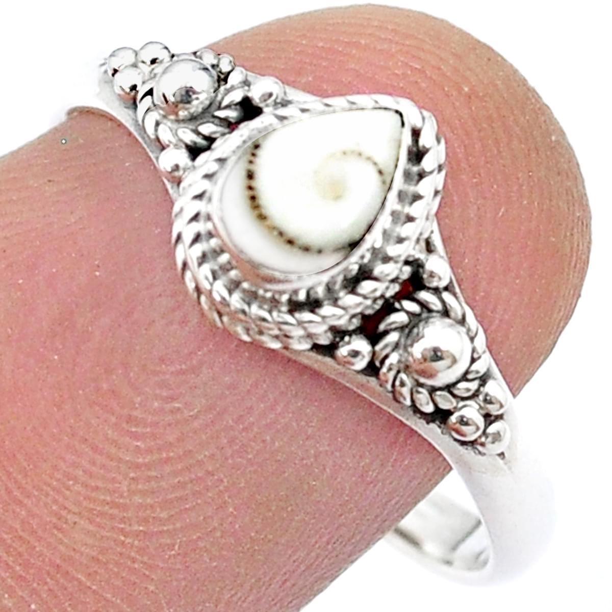925 Silver Solitaire Natural White Shiva Eye Pear Ring U51673 | Gemexi