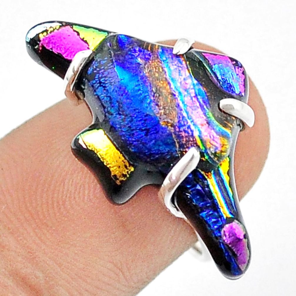 12.25cts carving multi color dichroic glass 925 silver fish ring size 6.5 u28874