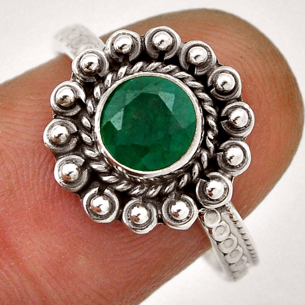 1.04cts faceted natural green emerald round sterling silver ring size 6.5 n42970
