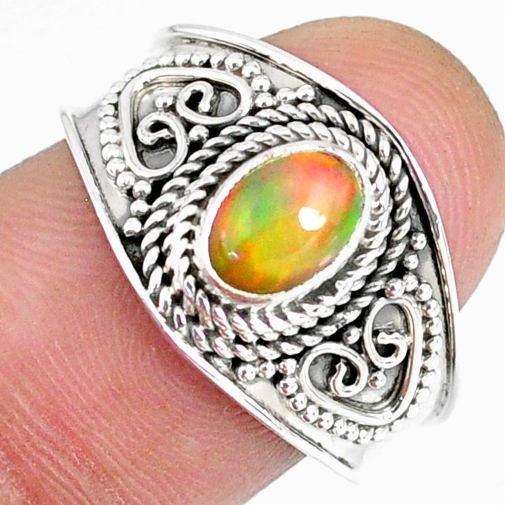 1.57cts natural ethiopian opal oval 925 silver solitaire ring size 8 r59035