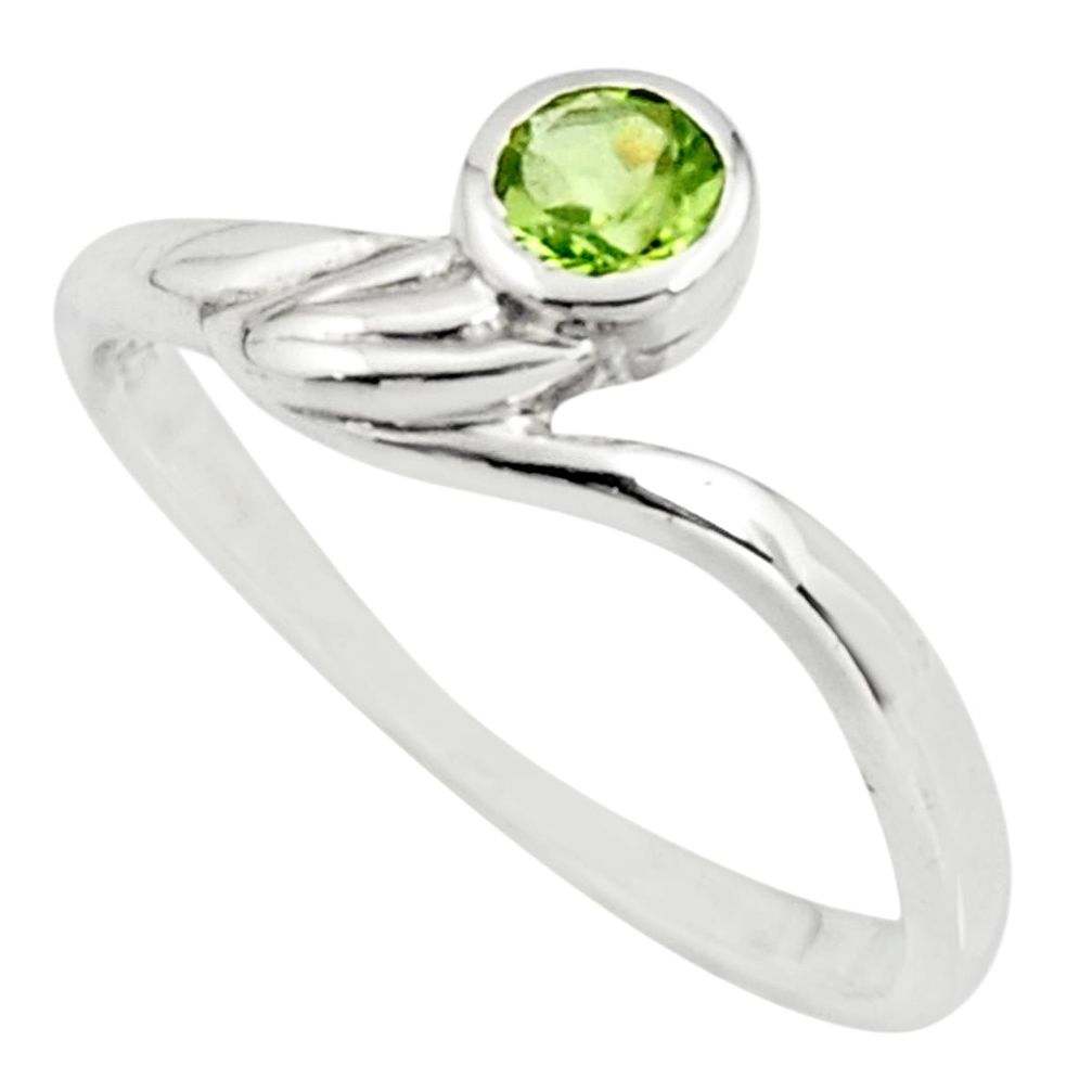 0.65cts natural green peridot 925 sterling silver solitaire ring size 5.5 r25563