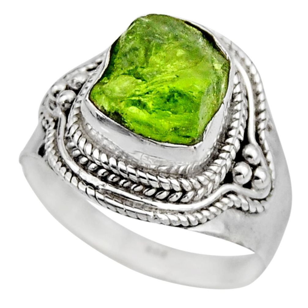 4.94cts natural green peridot rough fancy silver solitaire ring size 8 r53388