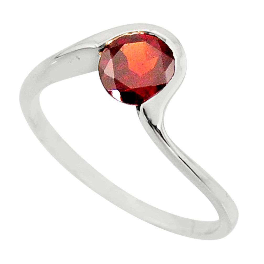 1.13cts natural red garnet 925 sterling silver solitaire ring size 6.5 r25355