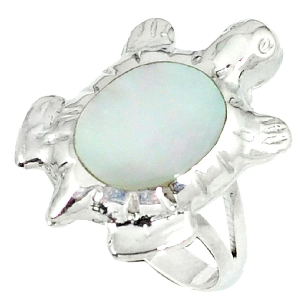 3.26gms natural white pearl enamel 925 silver tortoise ring size 6 c11934
