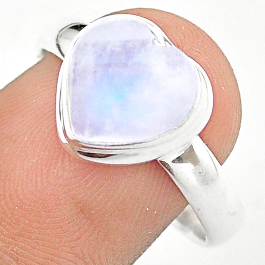 Silver 5.32cts heart natural rainbow moonstone solitaire ring size 8.5 u24803