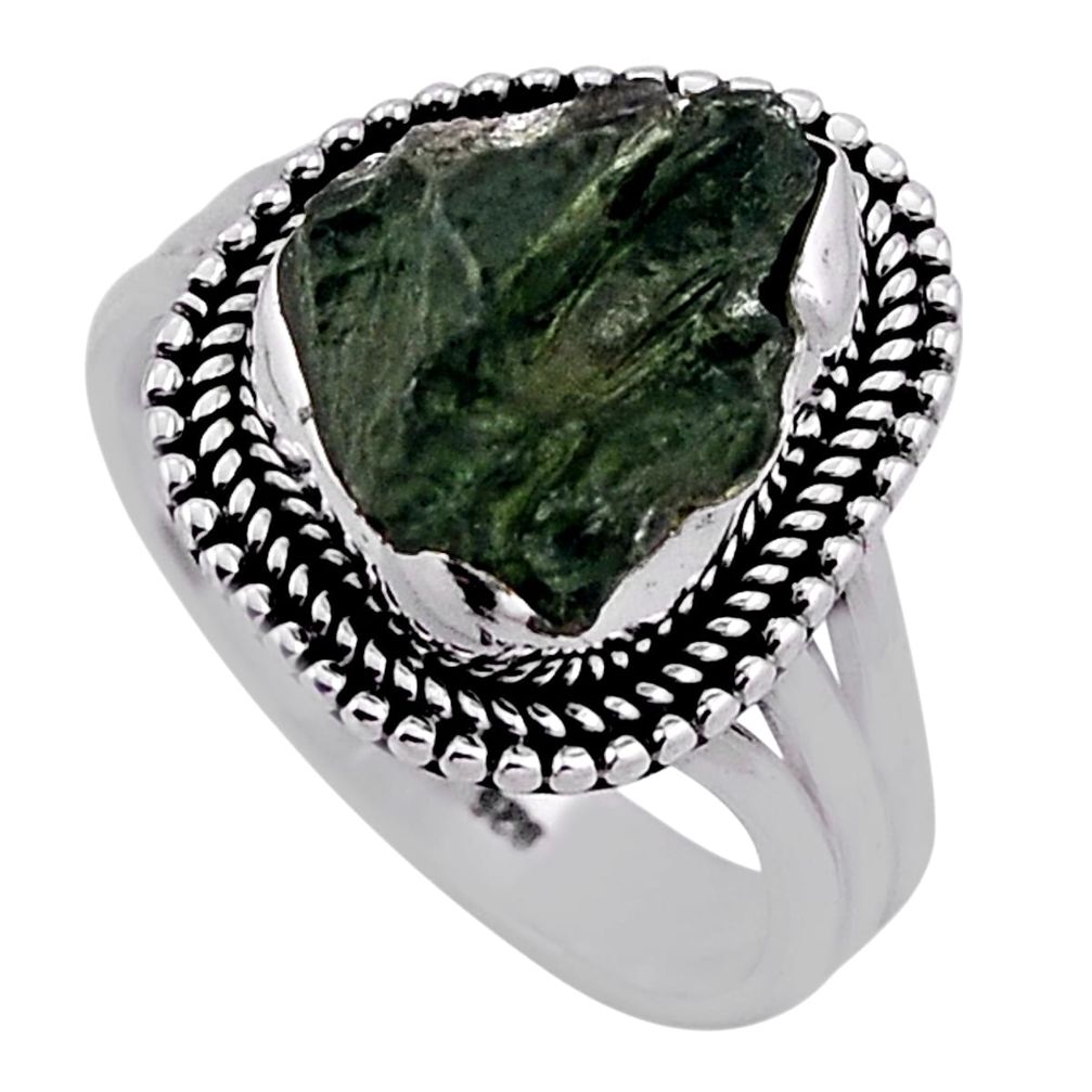 6.63cts solitaire green moldavite (genuine czech) 925 silver ring size 9 n36284