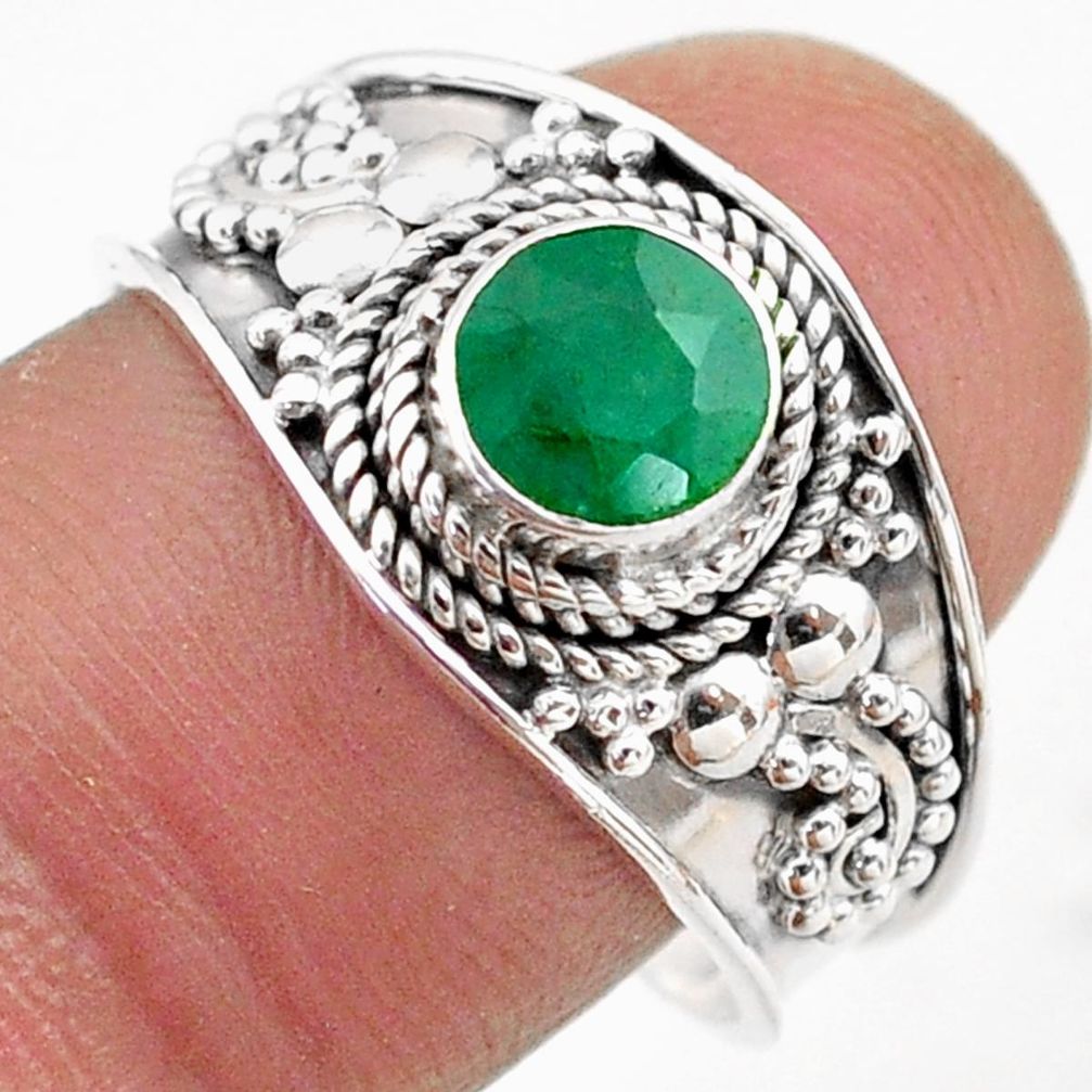 1.09cts solitaire natural green emerald 925 sterling silver ring size 9 t75493