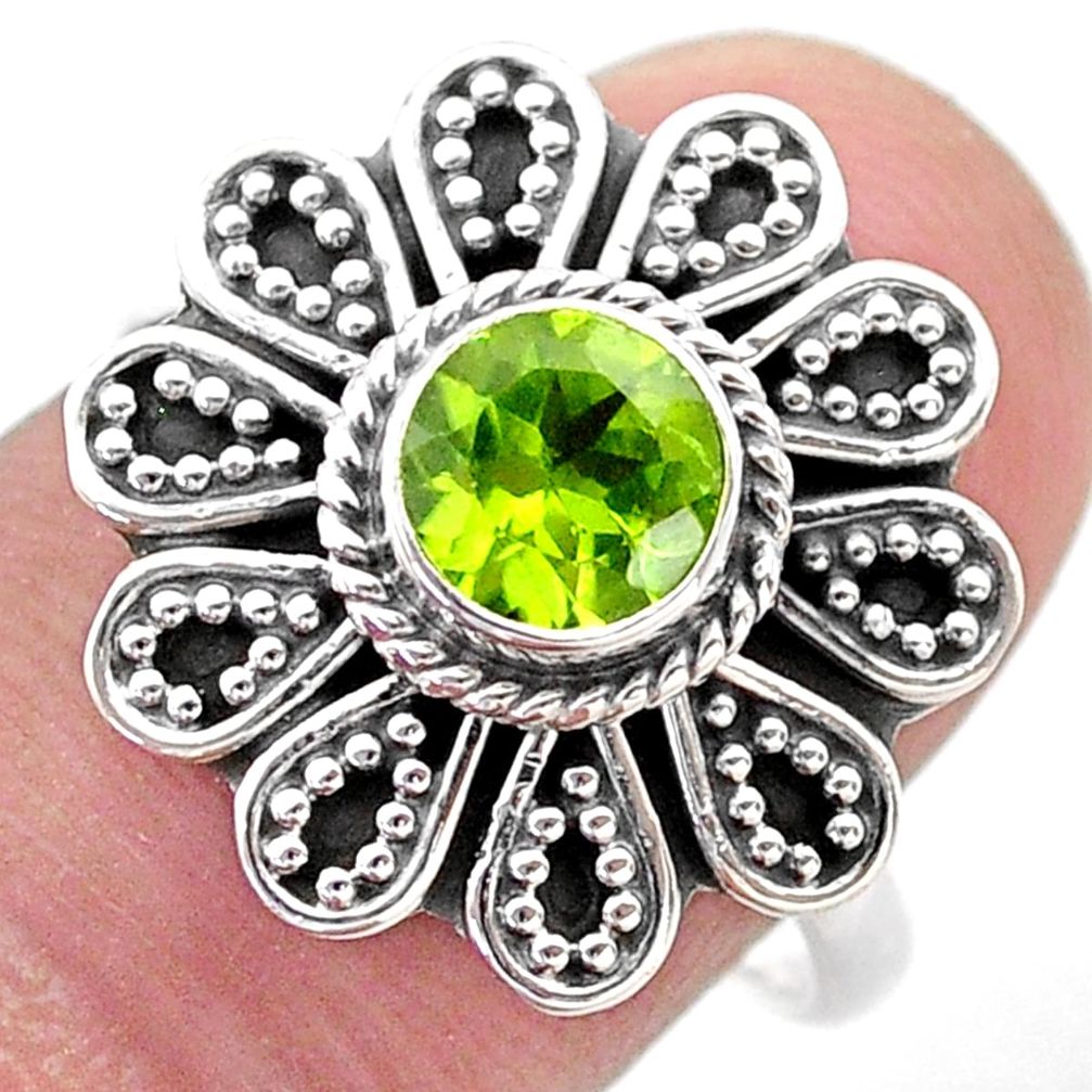 1.14cts solitaire natural green peridot 925 silver flower ring size 8.5 t46110