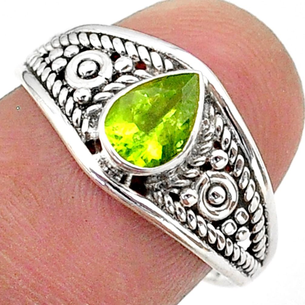 1.57cts solitaire natural green peridot 925 sterling silver ring size 8 t39990