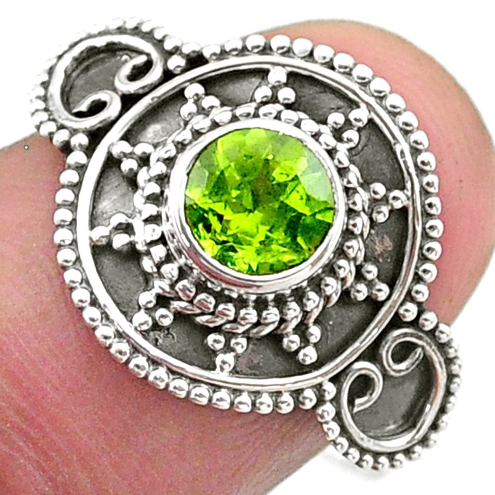 1.15cts solitaire natural green peridot 925 sterling silver ring size 8 t46196