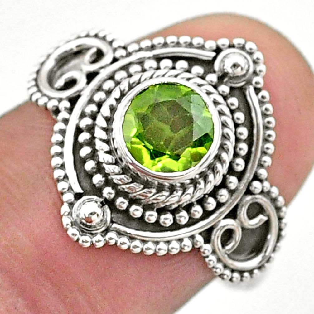 1.20cts solitaire natural green peridot 925 sterling silver ring size 7.5 t46199