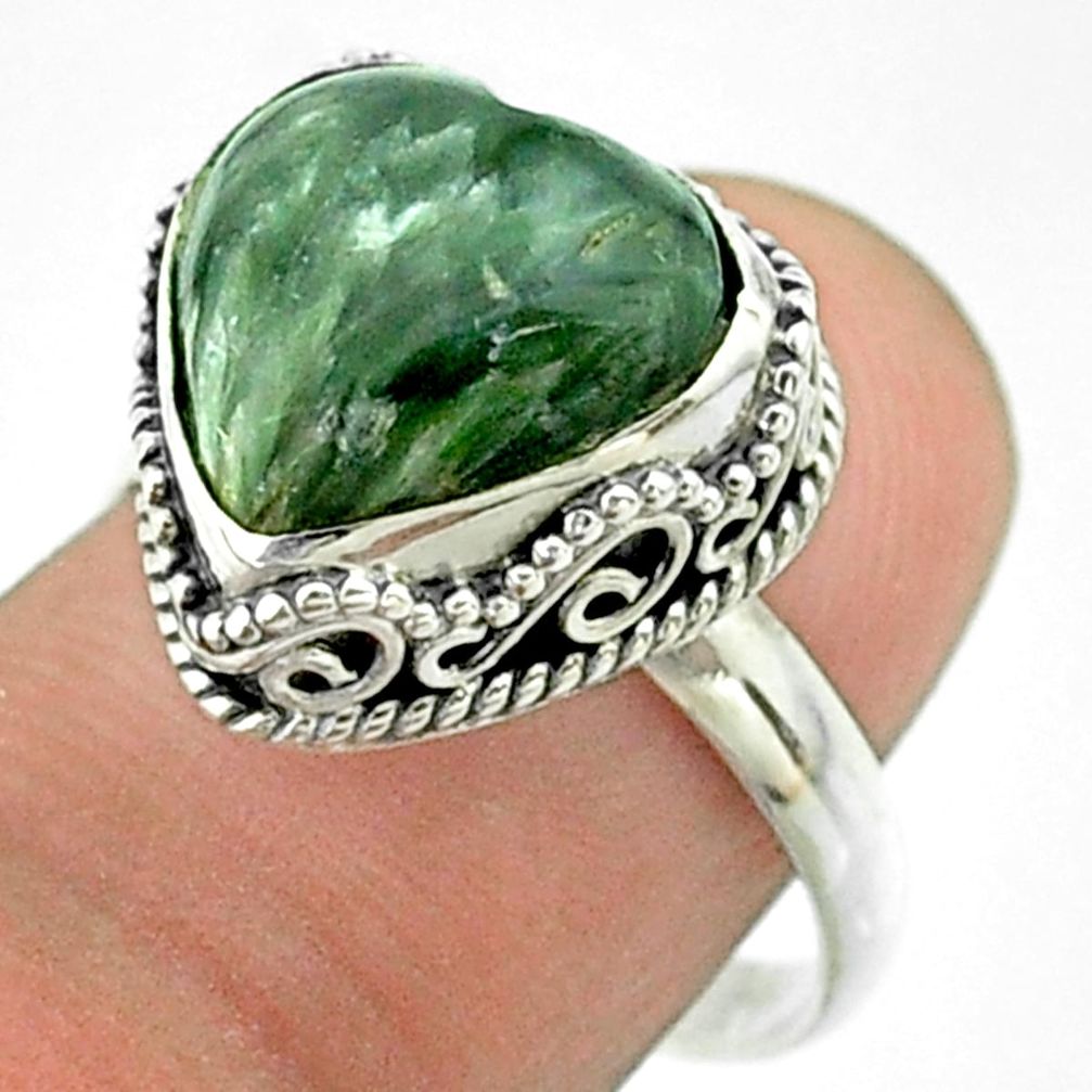 6.31cts solitaire natural green seraphinite heart silver ring size 8.5 t55915