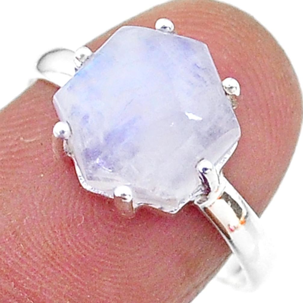 5.56cts solitaire natural rainbow moonstone 925 silver ring size 7.5 t11139