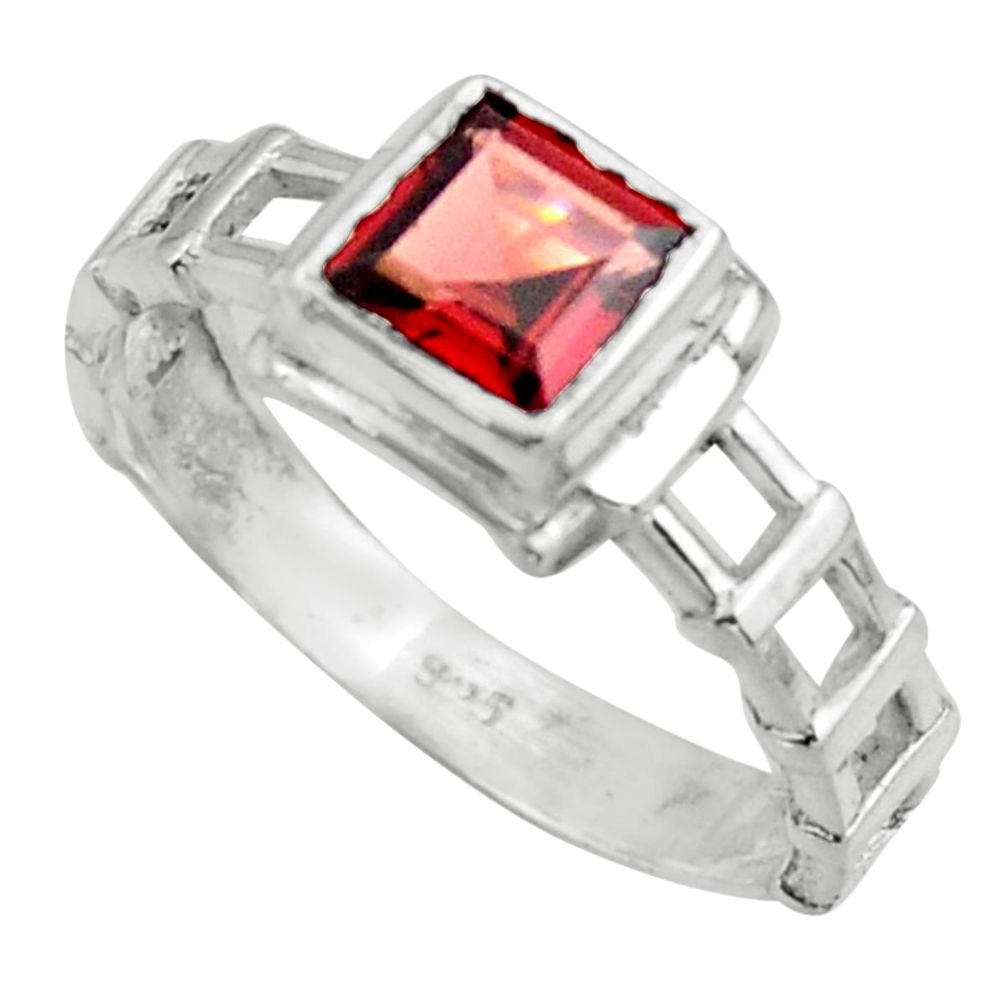 1.30cts solitaire natural red garnet 925 sterling silver ring size 7.5 r41923