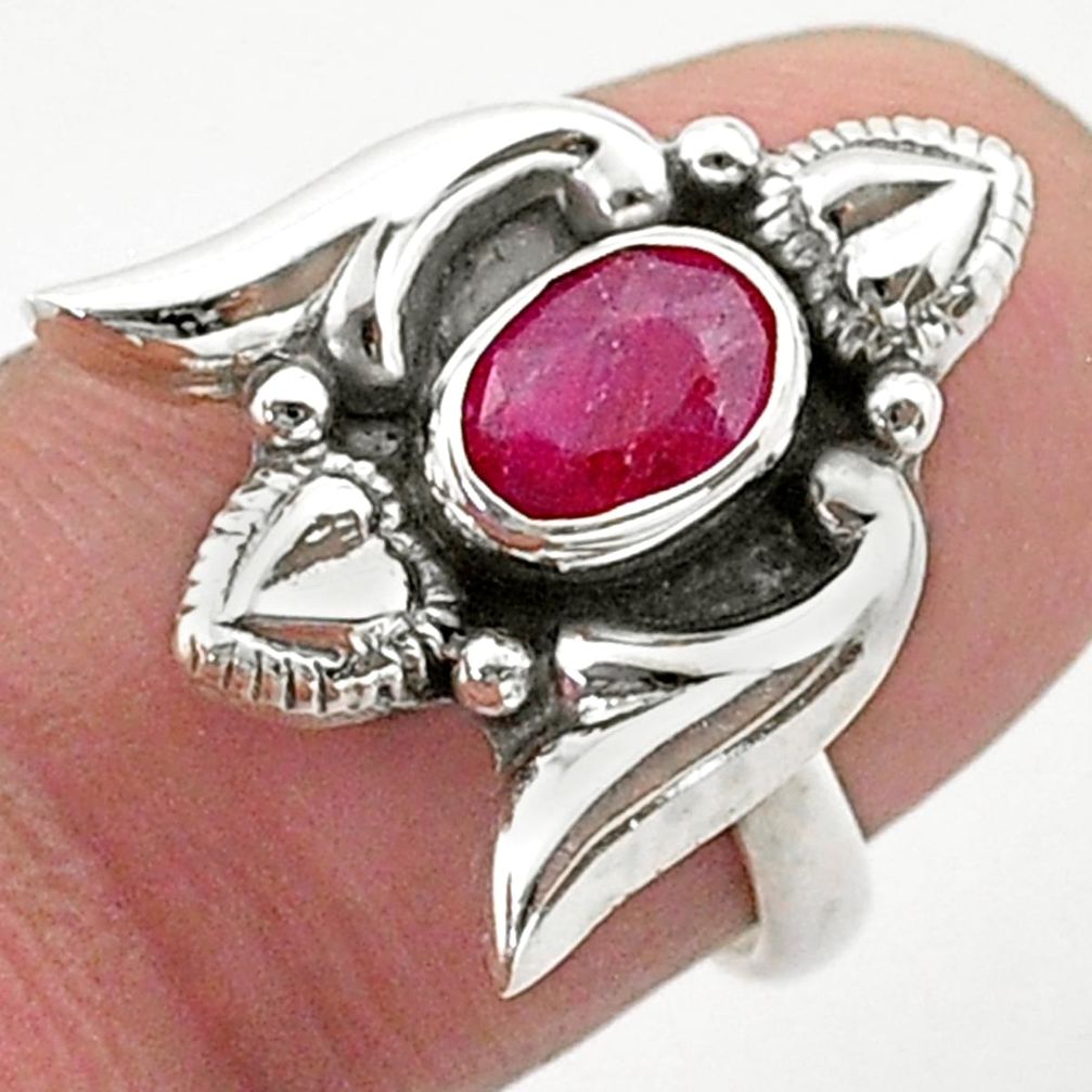 1.57cts solitaire natural red ruby oval 925 silver heart ring size 6 t40726