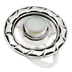 4.69gms white pearl enamel 925 sterling silver solitaire ring size 7.5 c9803