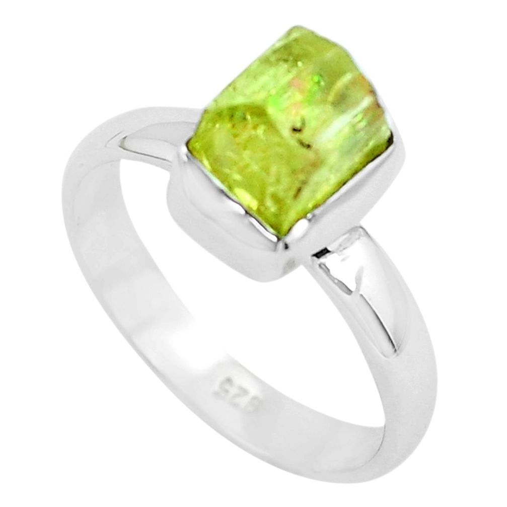 3.73cts natural green apatite rough 925 silver solitaire ring size 8 p50371