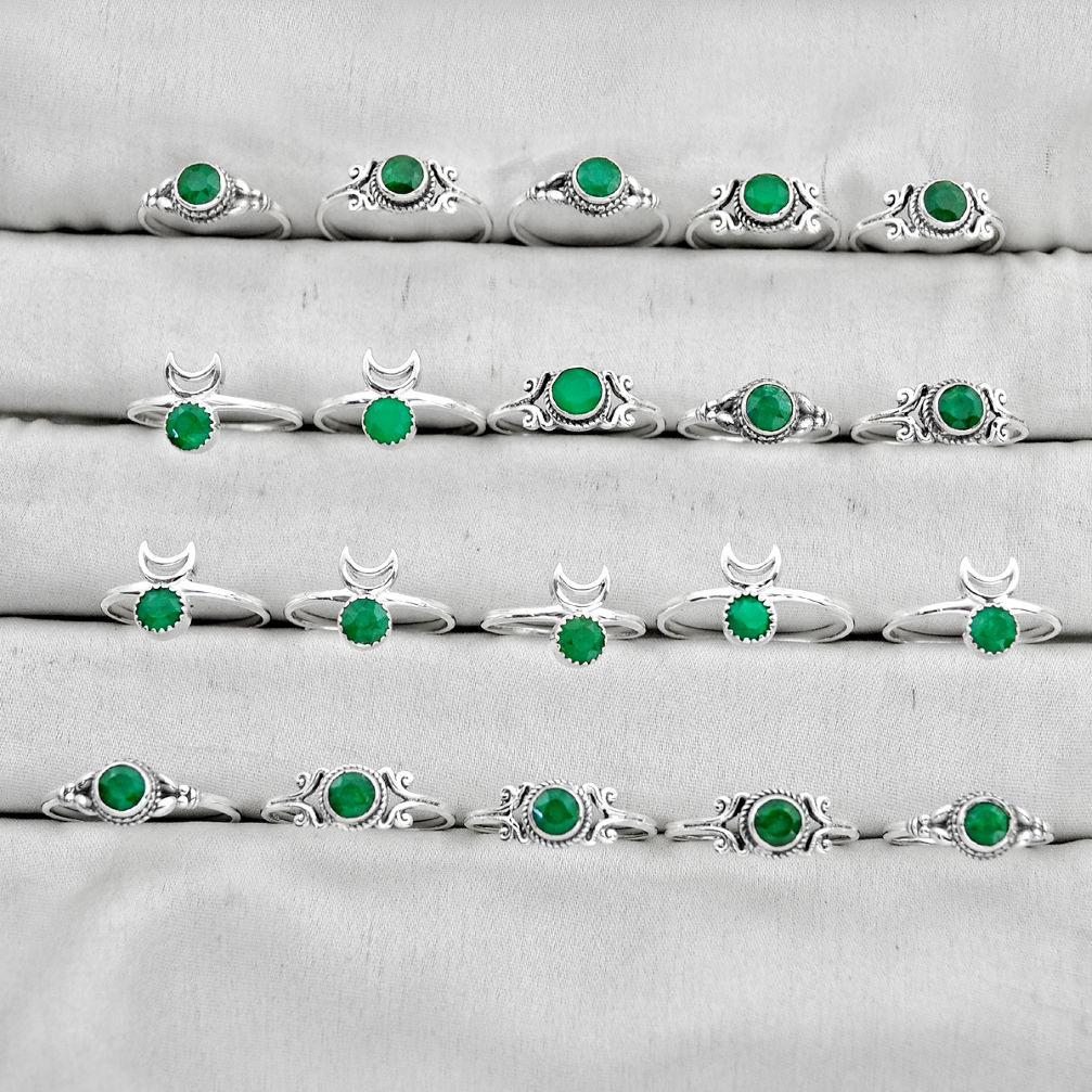 32.26gms wholesale lot of 20 natural green emerald 925 sterling silver ring size 5.5 - 10 w4711