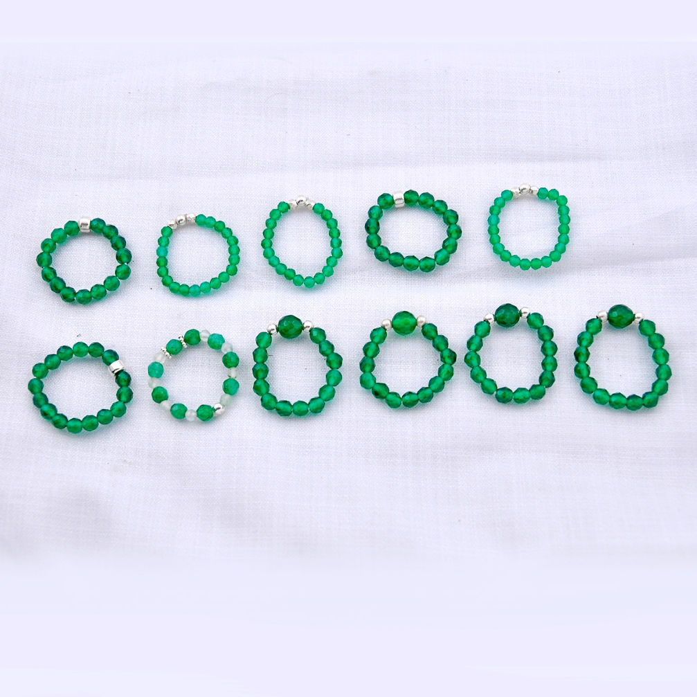 13.62gms wholesale lot of 11 natural green chalcedony 925 silver ring size 7 - 10